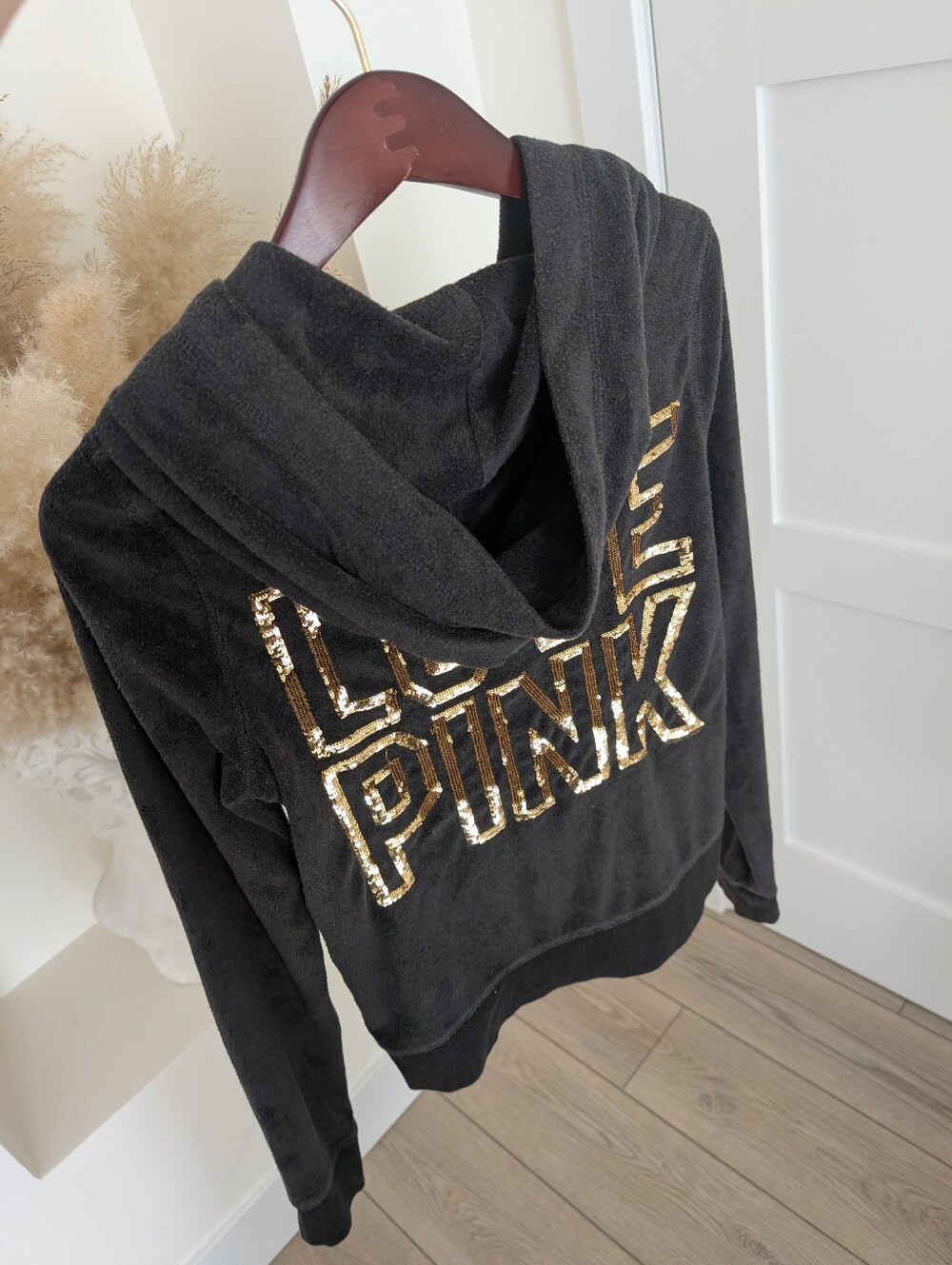 Victoria's Secret PINK Olive Gold Branded Hoodie Tag